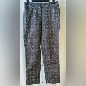 White House Black Market The Slim Ankle Pants Black‎ and White Size 00R